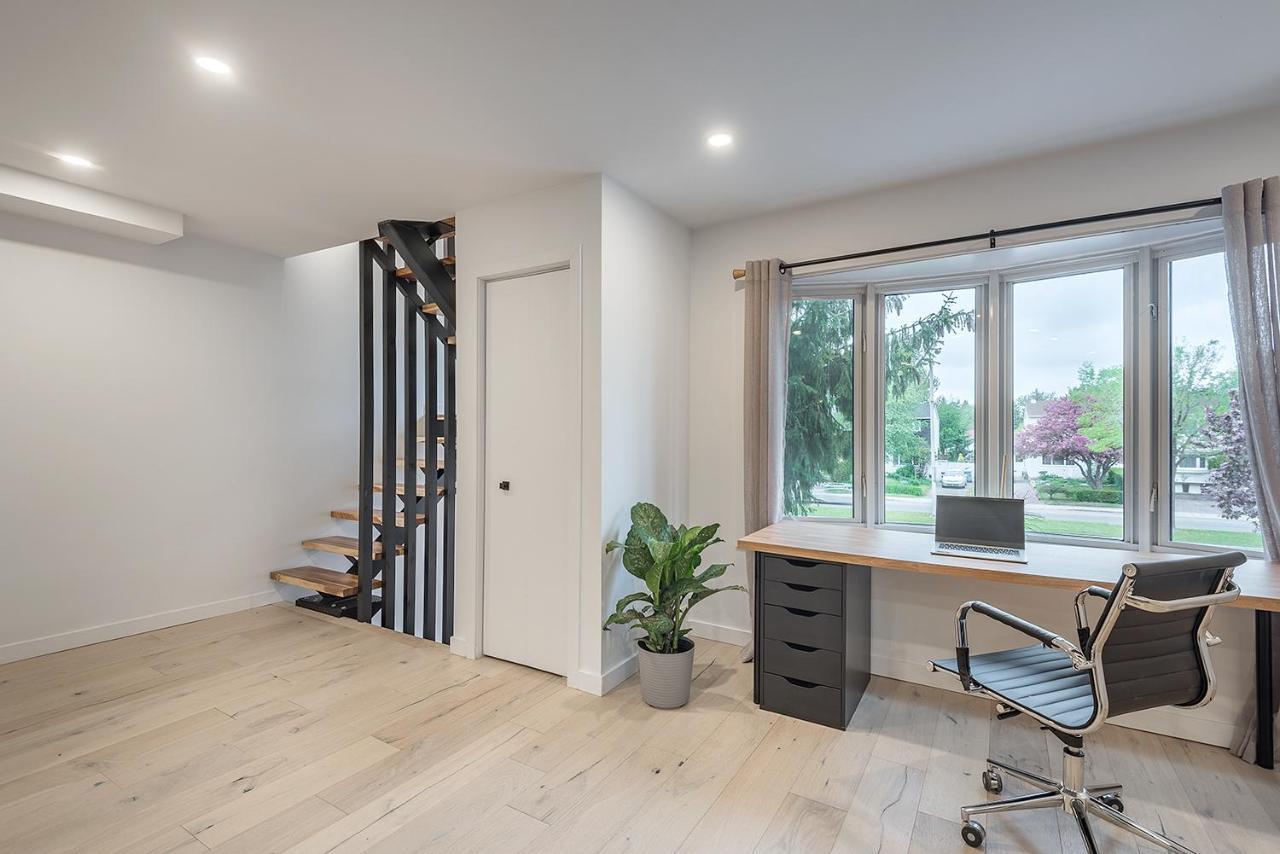 Free Parking Prime Location New Modern Condo ブロサード エクステリア 写真