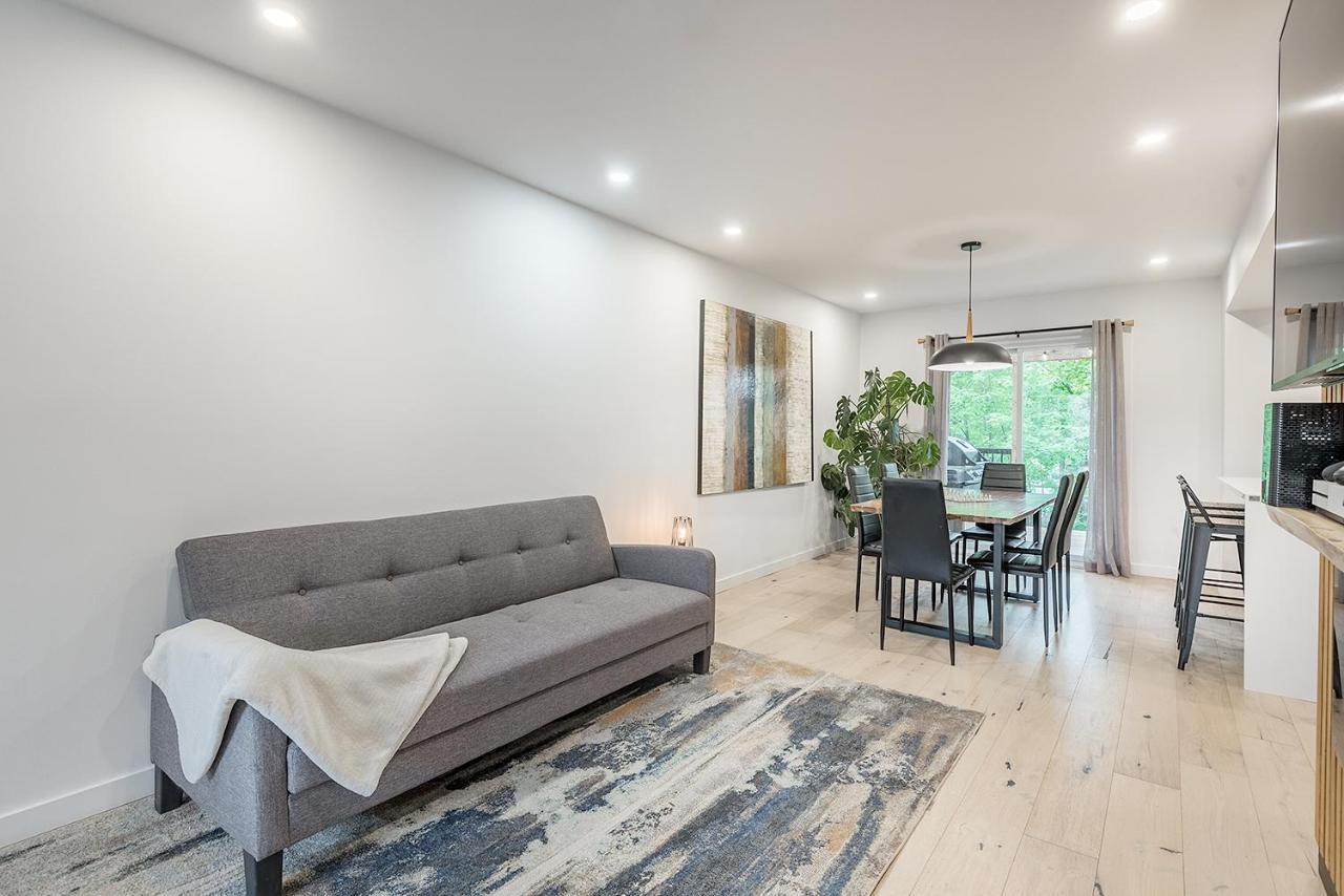 Free Parking Prime Location New Modern Condo ブロサード エクステリア 写真